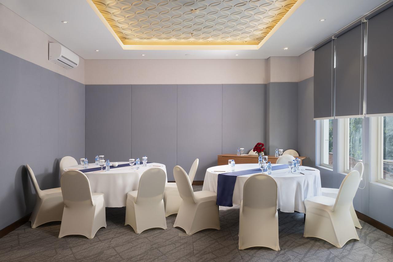 Batiqa Hotel Darmo - Surabaya Ngoại thất bức ảnh